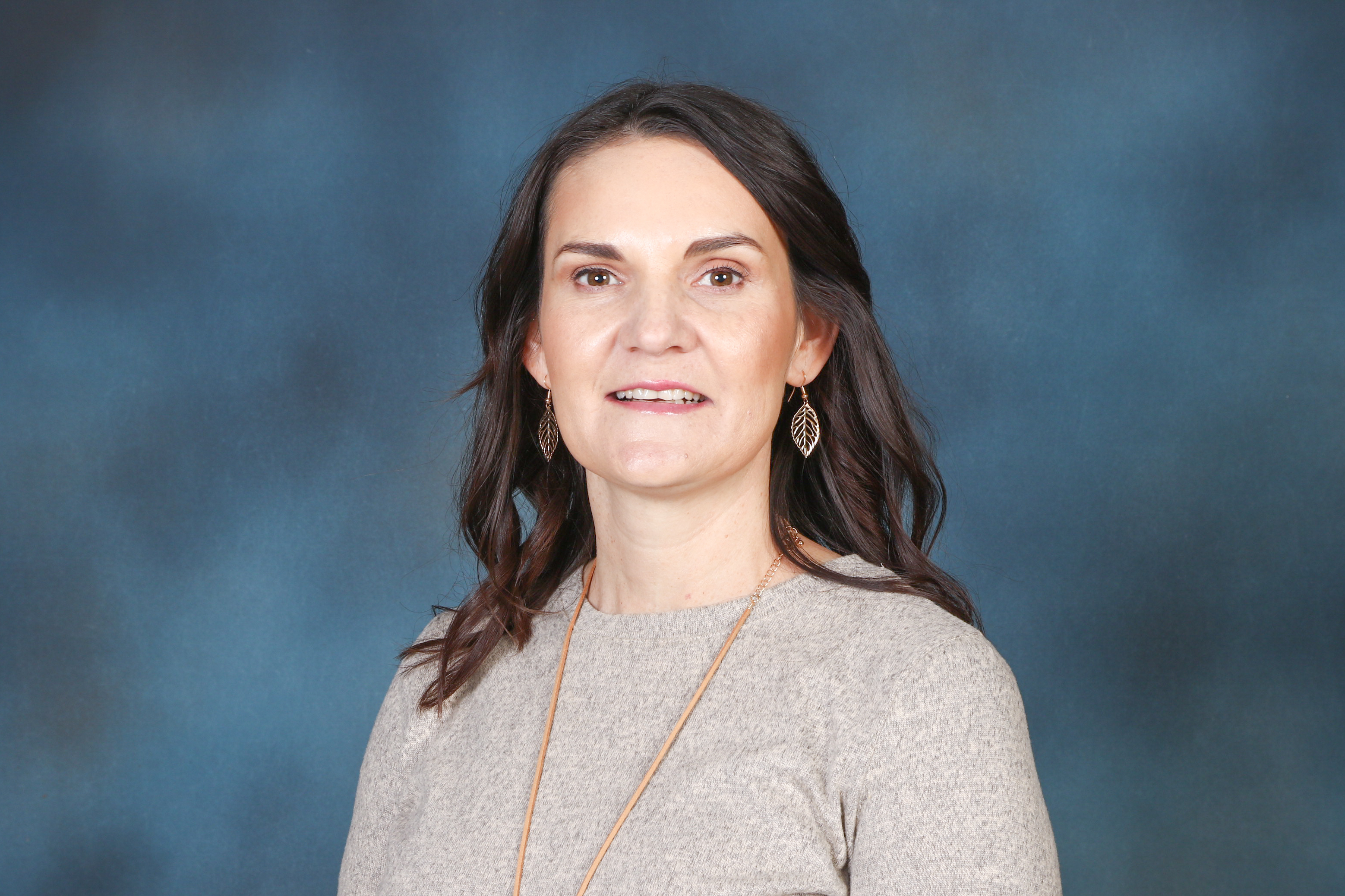 Mrs Natalie Ambrosius